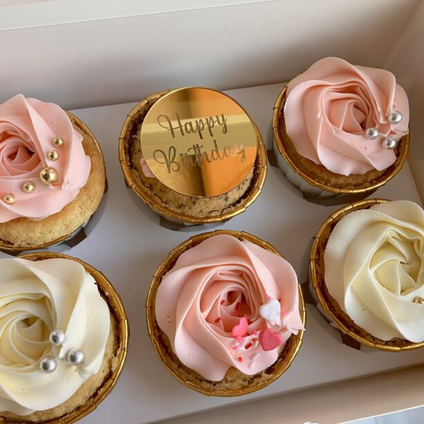 バースデーカップケーキ6個